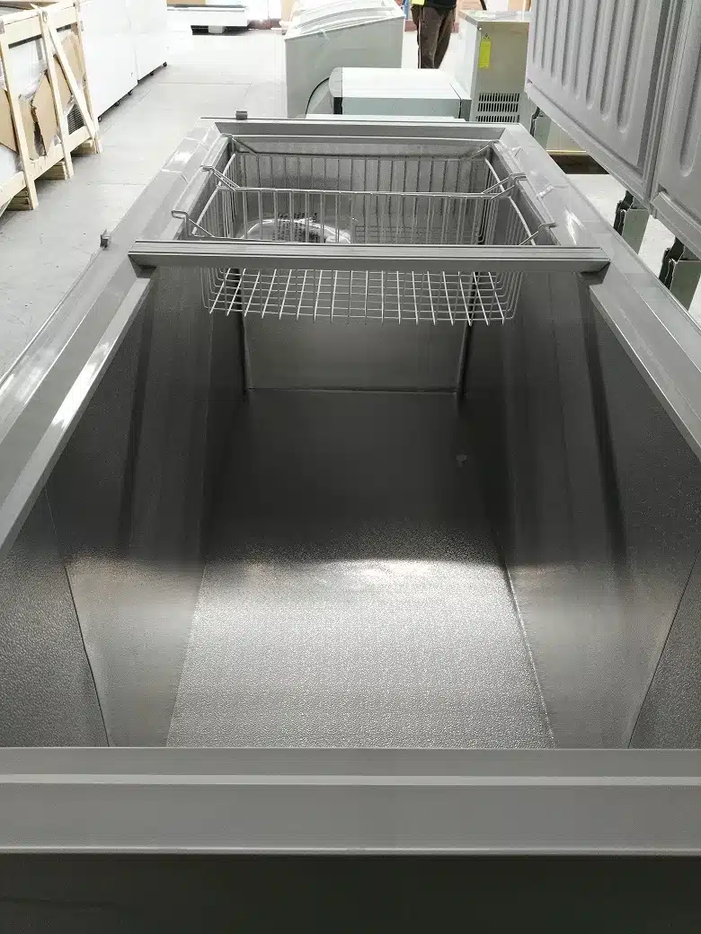 850L Commercial Storage Chest Freezer - Stainless Steel Top - Image 6